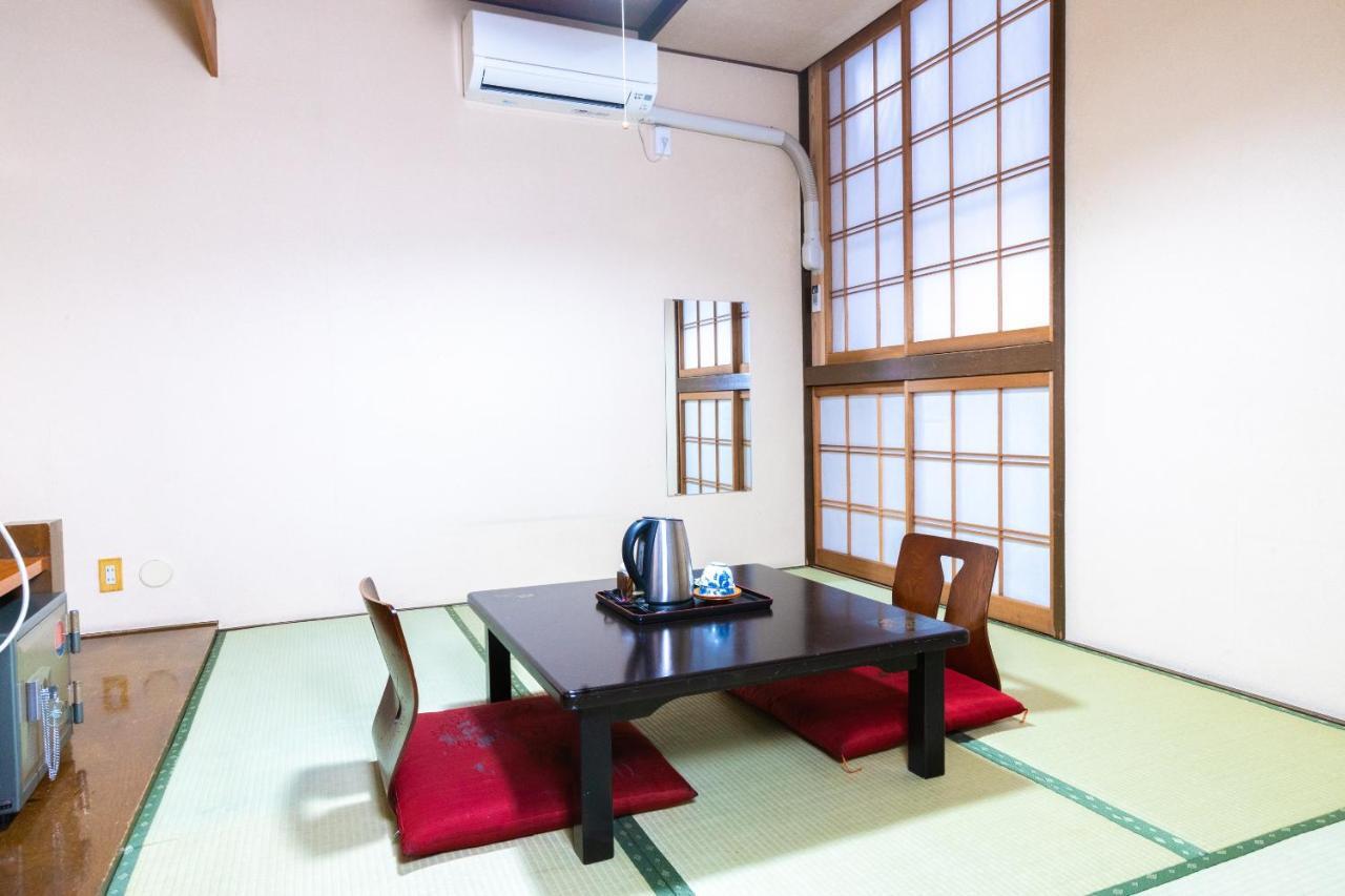Hotel Sakadojo Minamiuonuma Exteriér fotografie