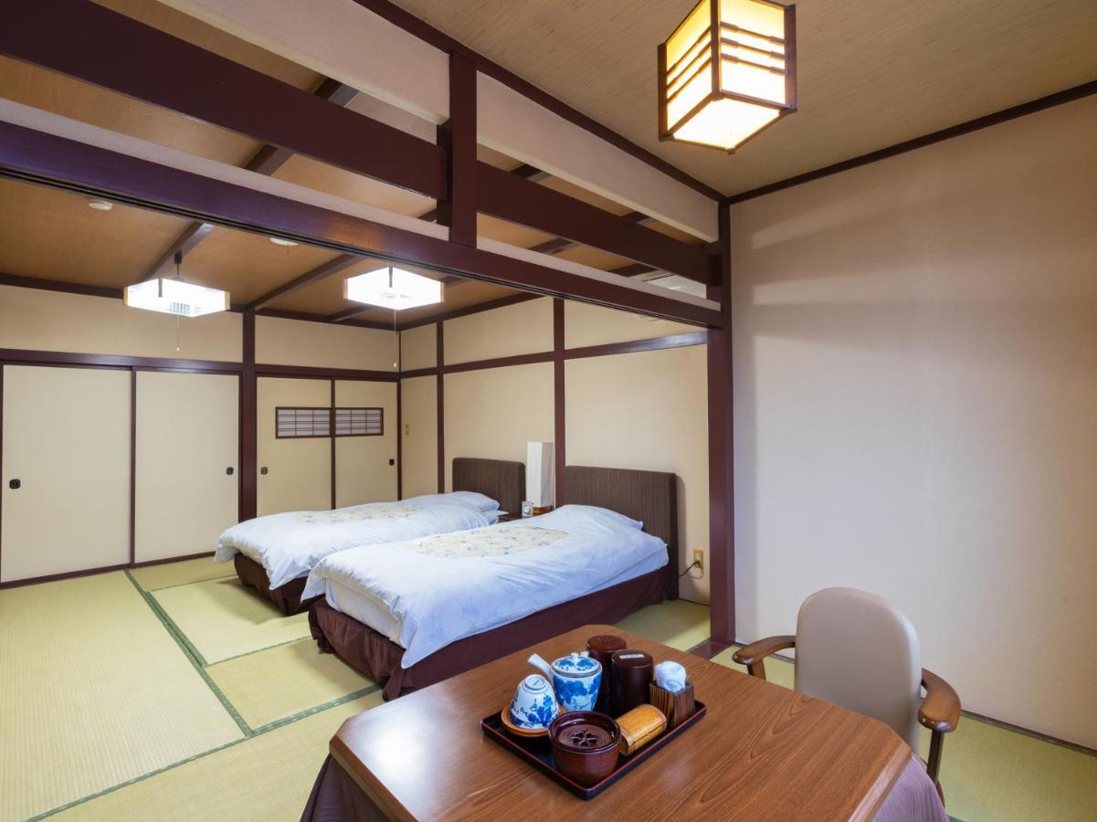 Hotel Sakadojo Minamiuonuma Exteriér fotografie