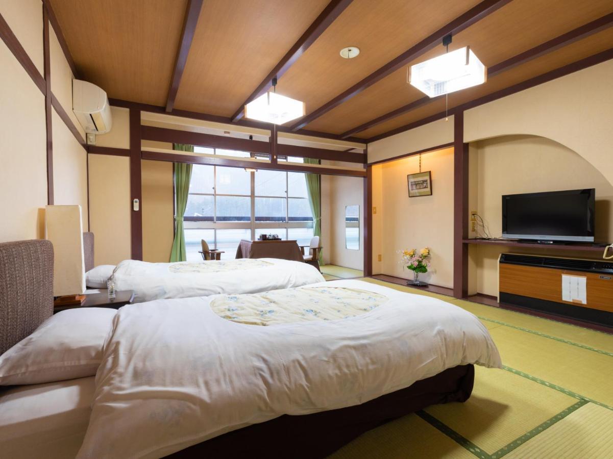 Hotel Sakadojo Minamiuonuma Exteriér fotografie